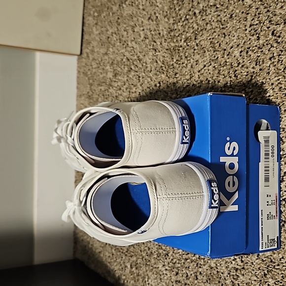 Womens Classic White Keds Size 8.5 - Picture 2 of 6